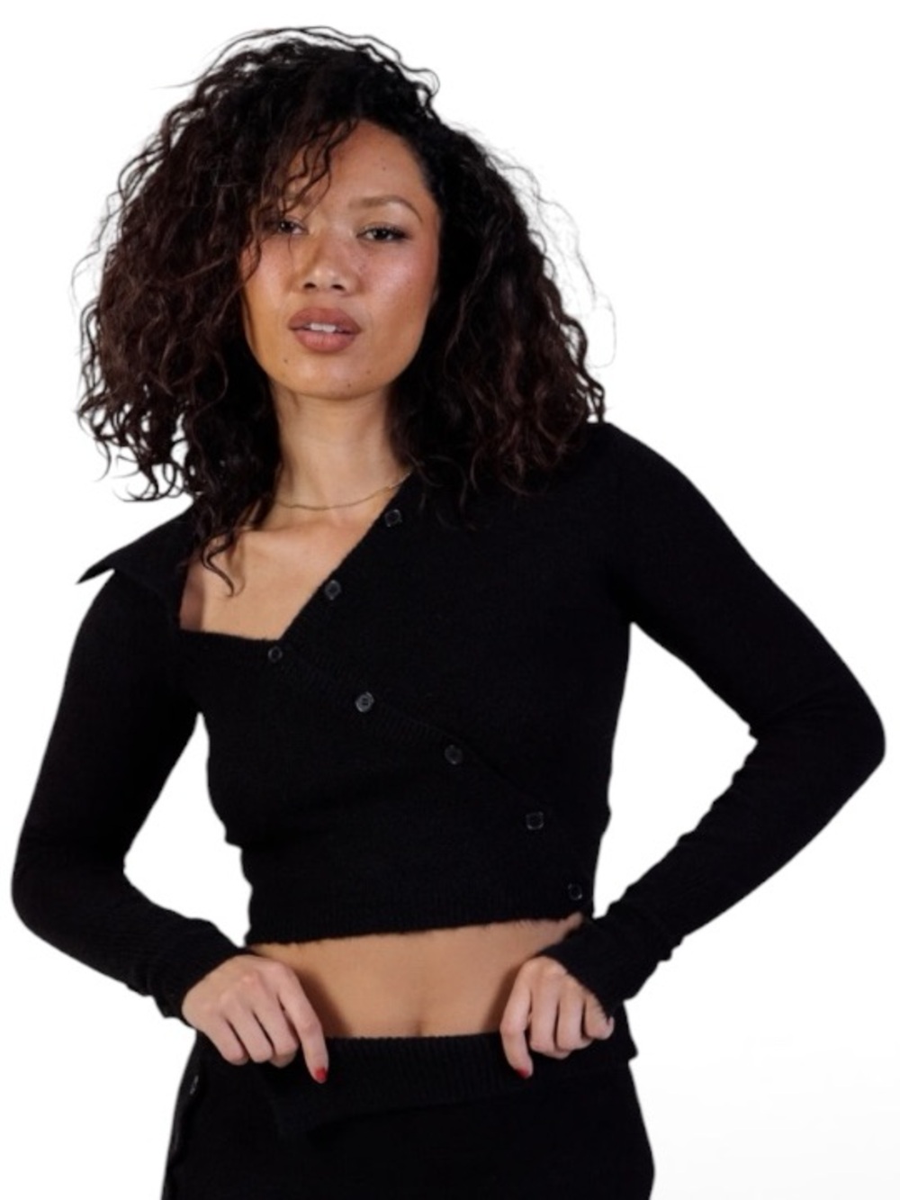 Ruve Eeva Black Asymmetric Cropped Button Front Sweater
